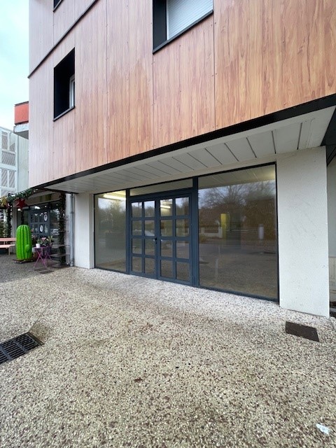 FACADE AVANT 2